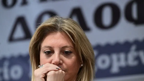 Μαρία Καρυστιανού για την εκταφή του γιου του Πάνου Ρούτσι: Τρέμουν την αλήθεια που είναι θαμμένη με τα παιδιά μας