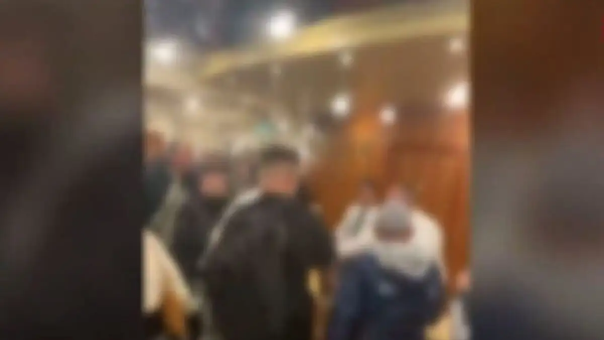 Ένταση σε πλοίο με προορισμό την Κρήτη που δεν έπιασε στο λιμάνι της Μήλου λόγω καιρού