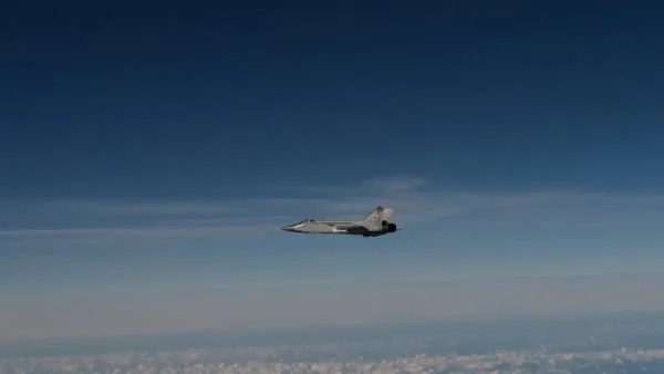 ΝΑΤΟ για παραβιάσεις σε Εσθονία και Πολωνία: Ανεύθυνη η ρωσική συμπεριφορά – Προειδοποιεί με χρήση του άρθρου 5