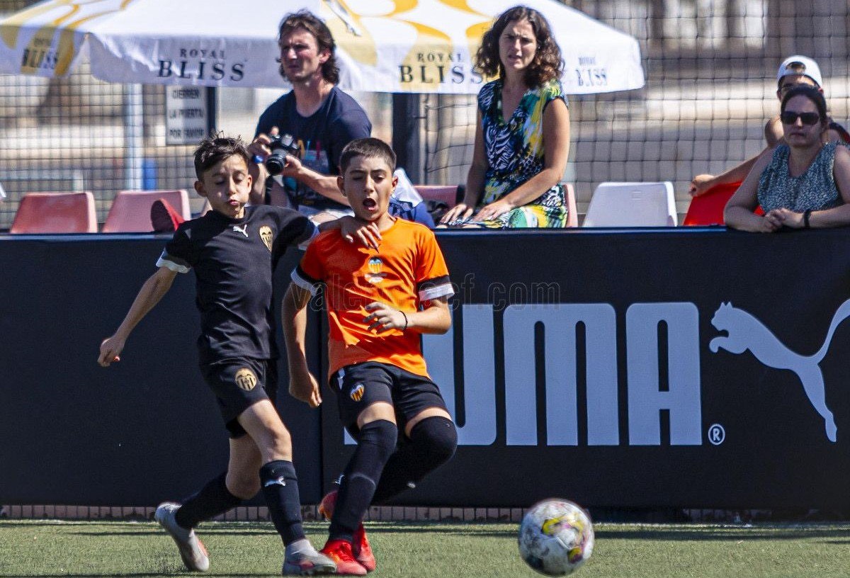 Επιστρέφει στα Καμένα Βούρλα η open day της ακαδημίας της Valencia