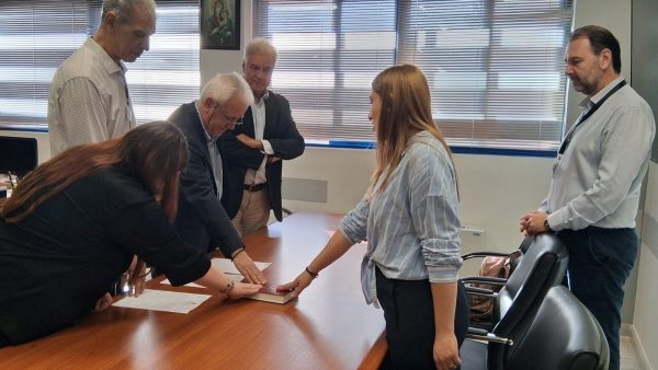 Νέος πνευμονολόγος στο Νοσοκομείο Λαμίας - Μία ακόμη γιατρός ορκίστηκε και πιάνει δουλειά