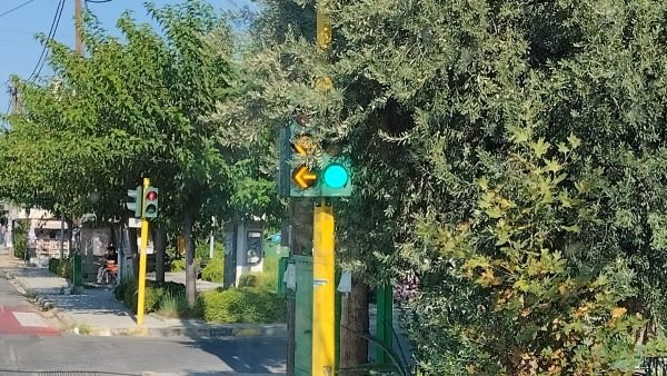 «Κρυμμένο» φανάρι στη Νέα Μαγνησία Λαμίας