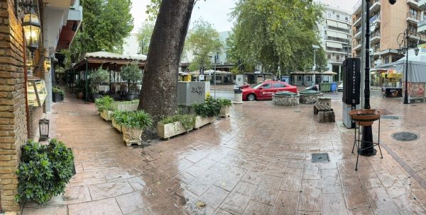 Λαμία: «Είμαι στο μαγαζί, κοιτάω την πλατεία … άδεια!» - Κραυγή αγωνίας από τους επαγγελματίες της πόλης