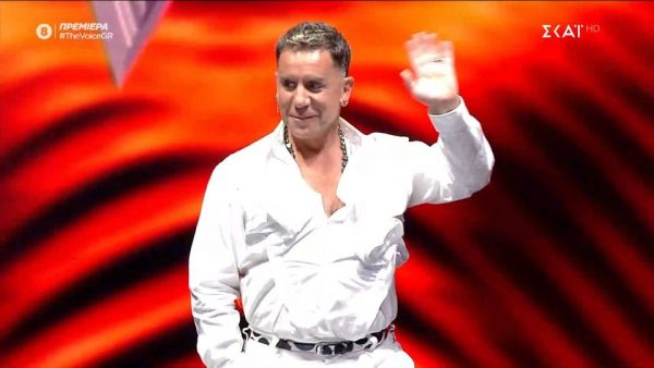 «The Voice»: Ο Γιώργος Μαζωνάκης προκάλεσε «σεισμό» στο πλατό κατά την είσοδό του – Τον αποθέωσε το κοινό