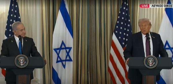 Ο Τραμπ υπόσχεται «αιώνια ειρήνη», αλλά η Χαμάς δύσκολα θα αποδεχθεί το σχέδιο για τη Γάζα - Η ανάλυση του Bloomberg