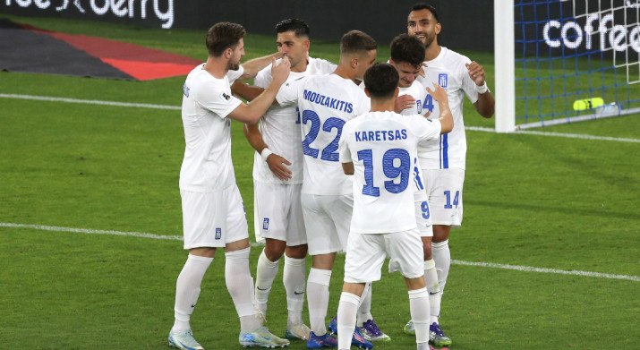 Προκριματικά Μουντιάλ 2026: Απόψε με τη Δανία για το 2/2 η Εθνική Ελλάδας – Η ώρα του αγώνα και οι πιθανές 11αδες