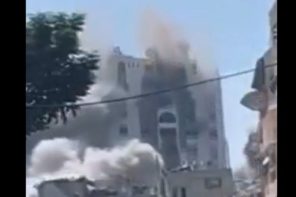 «Η Γάζα καίγεται» έγραψε ο ισραηλινός υπ. Άμυνας - Το Ισραήλ ξεκίνησε τα ξημερώματα χερσαία επιχείρηση στην πόλη