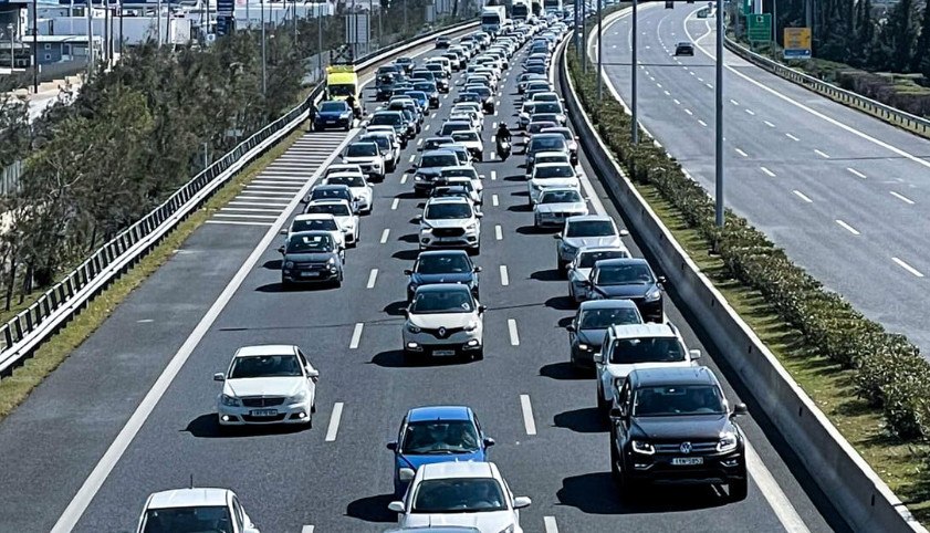 Αττική Οδός: Έρχεται παρέμβαση για κυκλοφοριακή αποσυμφόρηση - Πότε θα είναι έτοιμη