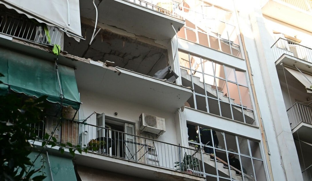 Έκρηξη στους Αμπελόκηπους: Χρηματικό βοήθημα στους κατοίκους της πολυκατοικίας