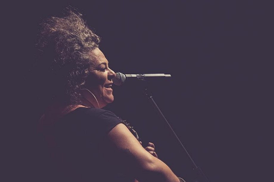 Ματούλα Ζαμάνη: Ενοχλημένη με αστυνομικό που της έκοψε κλήση – «Βρε αγάπη μου, μην το καθυστερούμε»