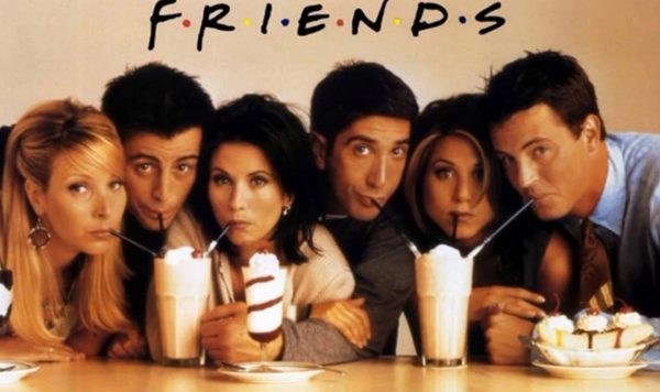 «Τα Φιλαράκια»: Σαν σήμερα προβλήθηκε το πρώτο επεισόδιο της εμβληματικής σειράς που έγραψε ιστορία