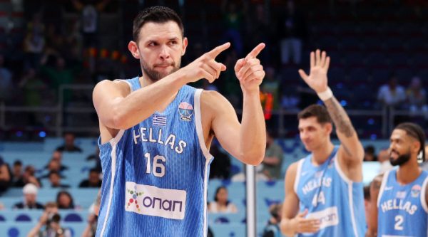 Παπανικολάου: Αποθέωση στα social media για τις δηλώσεις του αρχηγού της Εθνικής Ομάδας – «Αν δεν υπήρχε, θα έπρεπε να τον έχουμε εφεύρει»