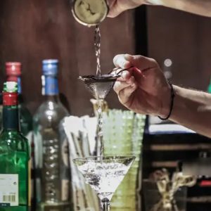 Θεσσαλονίκη: Στο νοσοκομείο 17χρονος μετά από κατανάλωση αλκοόλ