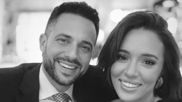 Καλομοίρα-Γιώργος Μπούσαλης: Έκλεισαν 15 χρόνια γάμου – Το μήνυμα αγάπης στο Instagram και η… πόζα από την παιδική τους ηλικία