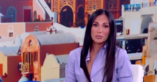 Ανθή Βούλγαρη σε βουλευτή της ΝΔ: «Άμα θέλετε να κάνουμε τις γλάστρες να πάμε σπίτι μας»