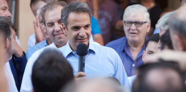 Στο Χαϊδάρι σήμερα ο πρωθυπουργός - Ξεκινούν οι εξορμήσεις σε Αττική και περιφέρεια