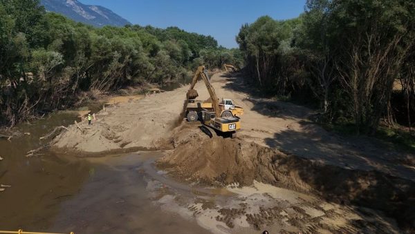 Ξεκινούν νέες αντιπλημμυρικές εργασίες στον Σπερχειό