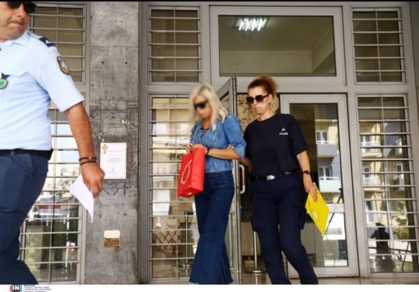 Θέρμη: «Είχε πιει λίγο όμως ήταν νηφάλια», λέει φίλη της οδηγού της Porsche – «Έτρεχε με 160 χλμ την ώρα», αναφέρει ο δικηγόρος των τραυματιών