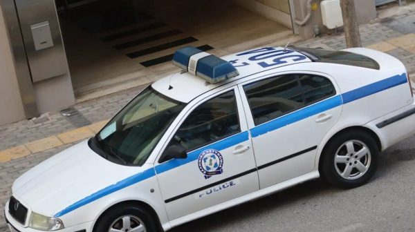 Θεσσαλονίκη: 18χρονη με τον σύντροφό της ξυλοκόπησαν τον πρώην και τον πατέρα του - Τον «παγίδευσε» και τους χτυπούσαν δέκα άτομα