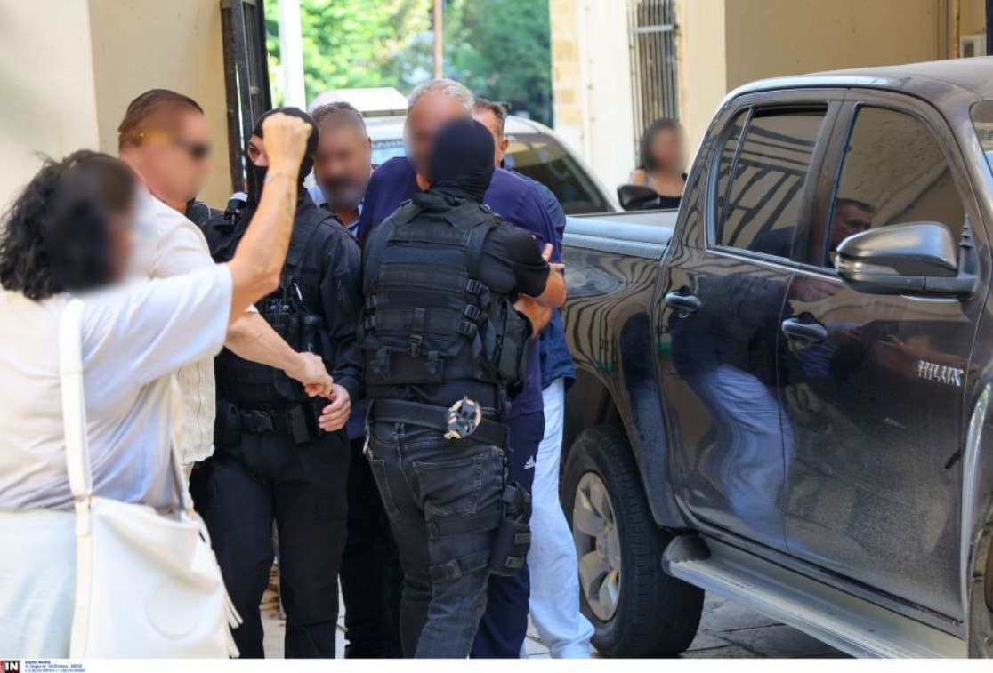 Κρητική μαφία: «Δεν έχω καμία ανάμειξη» λέει ο ένας από τα δυο αδέρφια που κατηγορούνται για ιερές «μπίζνες»