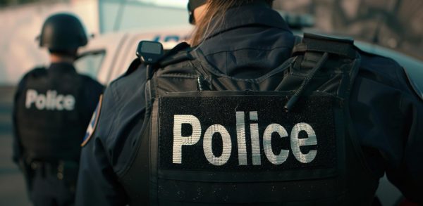 Wall Street Journal: Συνθήματα υπέρ των τρανς και της αντιφασιστικής ιδεολογίας στις σφαίρες του δολοφόνου του Κερκ