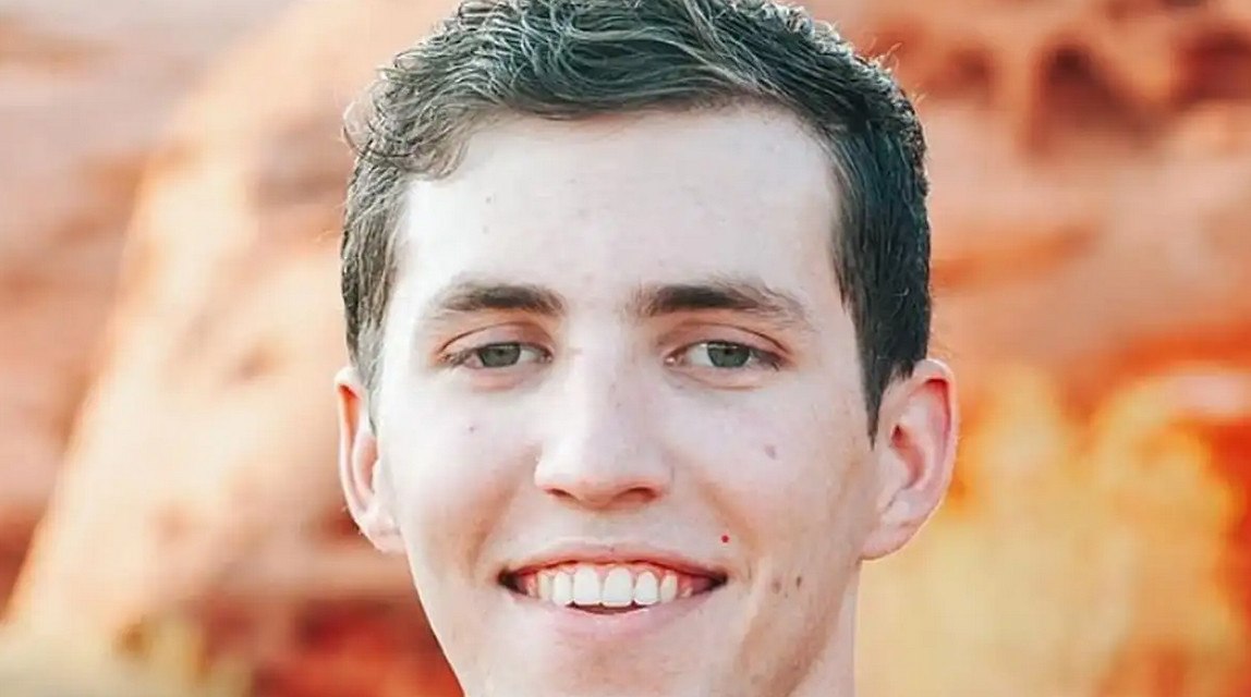 Δολοφονία Τσάρλι Κερκ: «Τον πιάσαμε» ανακοίνωσε ο διευθυντής του FBI για τον 22χρονο Τάιλερ Ρόμπινσον