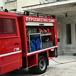 Εγγονός έσωσε τον 71χρονο παππού του όταν ξέσπασε φωτιά στο διαμέρισμα που έμενε στις Σέρρες
