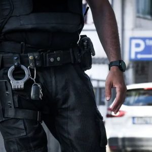 Θεσσαλονίκη: Συνελήφθη 48χρονος αστυνομικός - Κατηγορείται ότι βίασε και βιντεοσκοπούσε την πρώην σύντροφό του