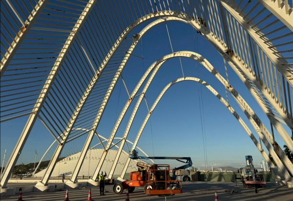 Σε εξέλιξη οι εργασίες αποκατάστασης των εμβληματικών κατασκευών Καλατράβα στο ΟΑΚΑ