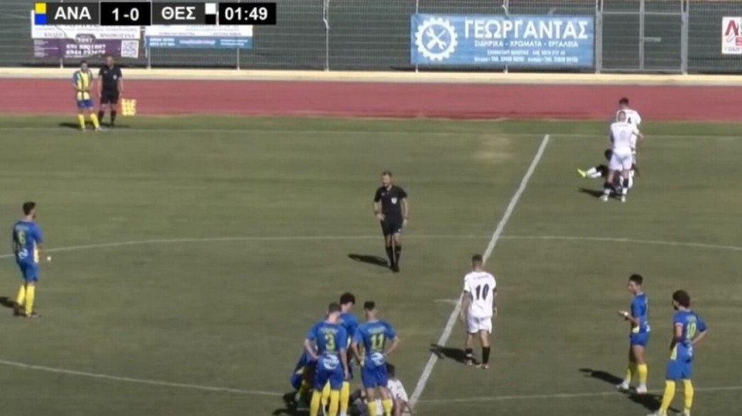 Ματς παρωδία στη Γ’ Εθνική: Ο Θεσπρωτός κατέβηκε με εννέα παίκτες κόντρα στην Αναγέννηση Σχηματαρίου και σε ένα λεπτό τρεις εγκατέλειψαν (Βίντεο)