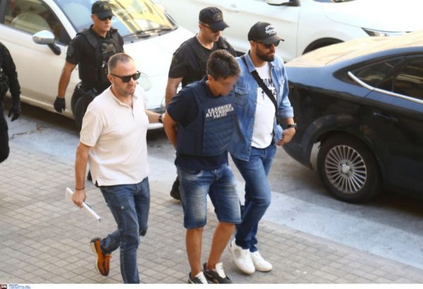 «Θόλωσα, γιατί μου έκανε παρατήρηση για τις κάλτσες» λέει ο 50χρονος που έπνιξε με σακούλα την αδελφή του