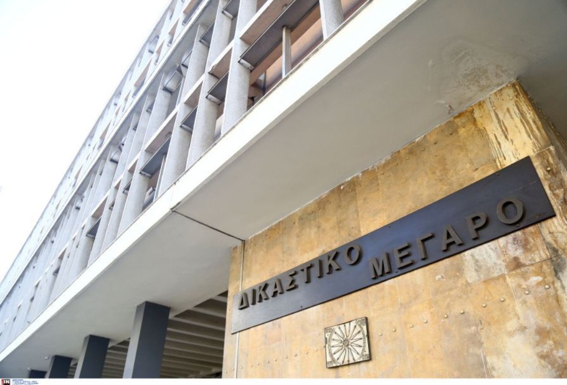 Ελεύθεροι με περιοριστικούς όρους οι πέντε κατηγορούμενοι για την επίθεση σε 16χρονο με οπαδικά κίνητρα στη Θεσσαλονίκη