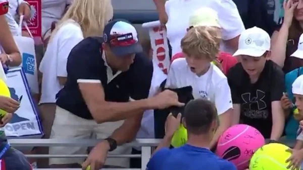 US Open: Αμετανόητος ο Πολωνός που άρπαξε υπογεγραμμένο καπέλο από παιδί – «Έτσι είναι η ζωή, ας ήσασταν πιο γρήγοροι»