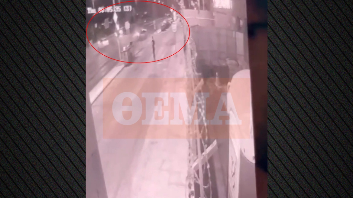 Τροχαίο στη Βουλιαγμένης: Η στιγμή της θανατηφόρας καραμπόλας - Αυτοκίνητο χτύπησε από πίσω το ΙΧ με οδηγό την 64χρονη