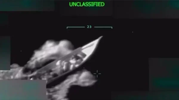 Οι ΗΠΑ πλήττουν σκάφος ναρκοδιακινητών ανοιχτά της Βενεζουέλας – Ο Ντόναλντ Τραμπ κάνει λόγο για 11 νεκρούς «ναρκοτρομοκράτες»