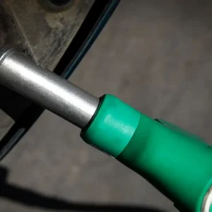 Έξι άτομα προφυλακιστέα για τις πειραγμένες αντλίες στα βενζινάδικα