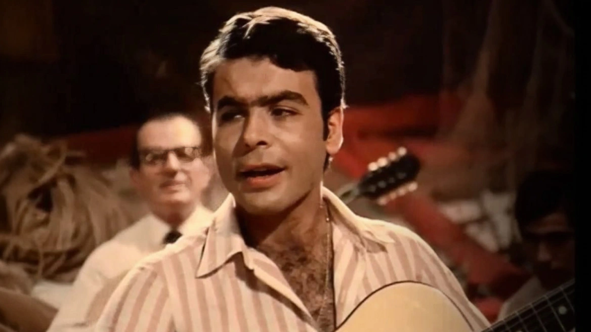 Γιάννης Πουλόπουλος: Πωλείται έναντι 2,5 εκατ. ευρώ το ξενοδοχείο του τραγουδιστή στην Άνοιξη