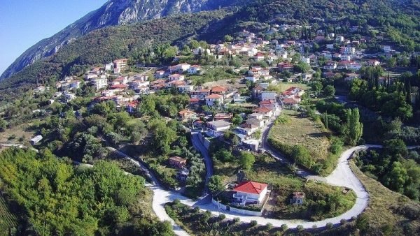 Υπάτη: Το Σάββατο το παιδικό Φεστιβάλ με την παράσταση «Ειρήνη» του Αριστοφάνη