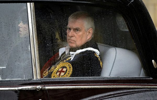 Νέες αποκαλύψεις για τον «σεξομανή» πρίγκιπα Άντριου: Είχε δίκτυο που του «έβρισκε κορίτσια» για σεξ και προτιμούσε συγκεκριμένο τύπο