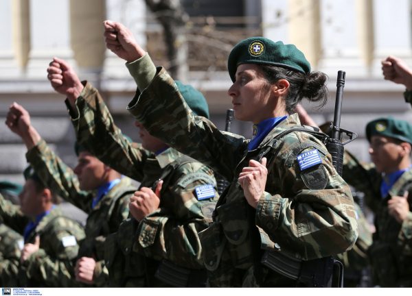 Σταϊκούρας: Στη Λαμία το μοναδικό σημείο υποδοχής γυναικών στο στρατό