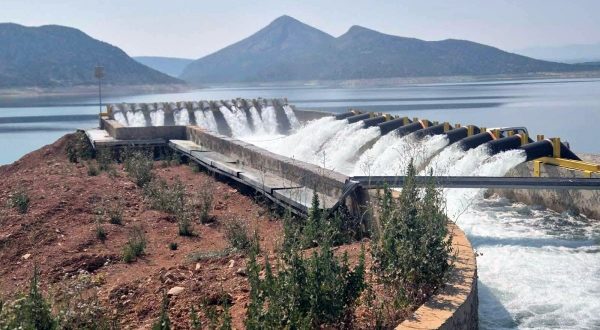 Η Περιφέρεια Στερεάς Ελλάδας διεκδικεί ομόφωνα χρηματοδοτήσεις για το Φράγμα Ψαχνών, τους δίδυμους αγωγούς της Κωπαΐδας και το αρδευτικό δίκτυο Λιανοκλαδίου