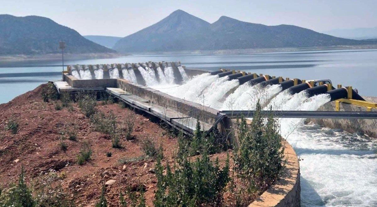 Η Περιφέρεια Στερεάς Ελλάδας διεκδικεί ομόφωνα χρηματοδοτήσεις για το Φράγμα Ψαχνών, τους δίδυμους αγωγούς της Κωπαΐδας και το αρδευτικό δίκτυο Λιανοκλαδίου