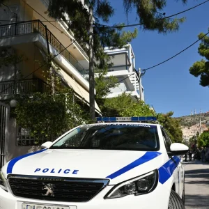 Πάτρα: Το καθαρό καρέ της Λόρα σε μίνι μάρκετ και η μαρτυρία φίλης της – «Ήθελε καιρό να φύγει»