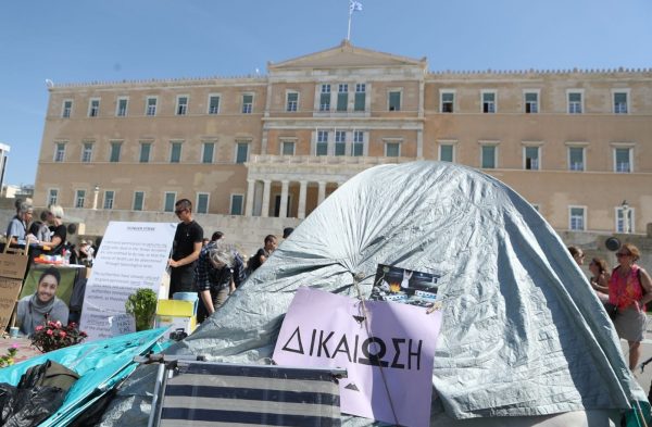 Γιατί η κυβέρνηση περνά τις αρμοδιότητες για τον Άγνωστο Στρατιώτη στο Άμυνας -Αύριο η τροπολογία στη Βουλή