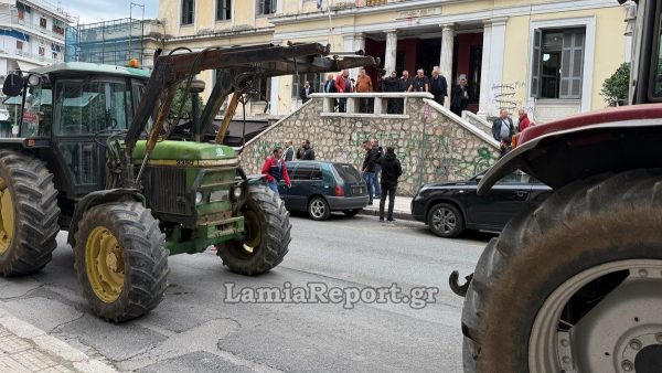 Λαμία: Με μηχανοκίνητη πορεία στα δικαστήρια οι αγρότες (ΦΩΤΟ-ΒΙΝΤΕΟ)