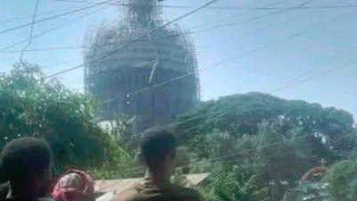 Αιθιοπία: 36 νεκροί και 200 τραυματίες από κατάρρευση σκαλωσιάς σε εκκλησία – Η στιγμή της τραγωδίας