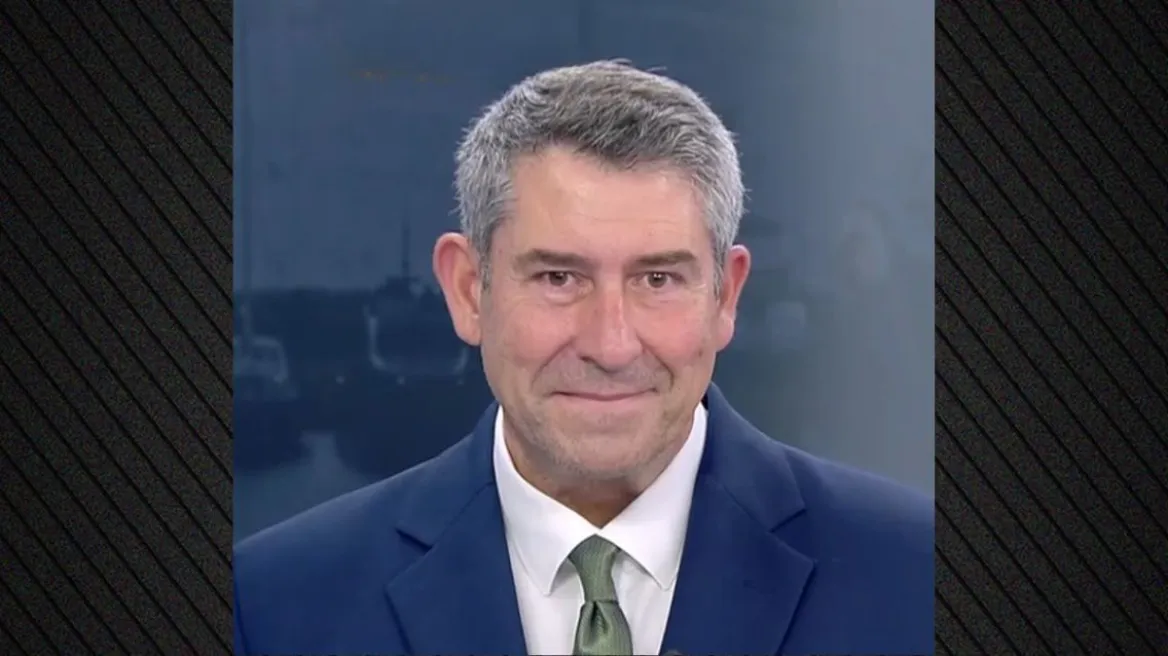 Άκης Παυλόπουλος: Η συγκίνηση για τον γιο του - Πήρε το χρυσό μετάλλιο στο Παγκόσμιο Πρωτάθλημα Κουνγκ Φου