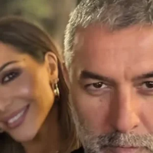 Ο Βασίλης Μπισμπίκης ευχήθηκε στη Δέσποινα Βανδή με τον πιο γλυκό τρόπο: «Χρόνια πολλά, αστέρι μου»