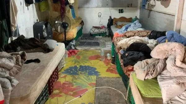 «Ξηλώθηκε» κύκλωμα που εκμεταλλευόταν εργάτες γης - Δείτε εικόνες