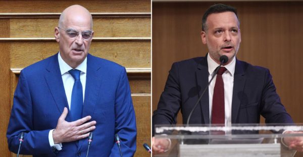 Συνάντηση Δένδια με Δούκα στο υπουργείο Εθνικής Άμυνας για το Μνημείο του Αγνώστου Στρατιώτη